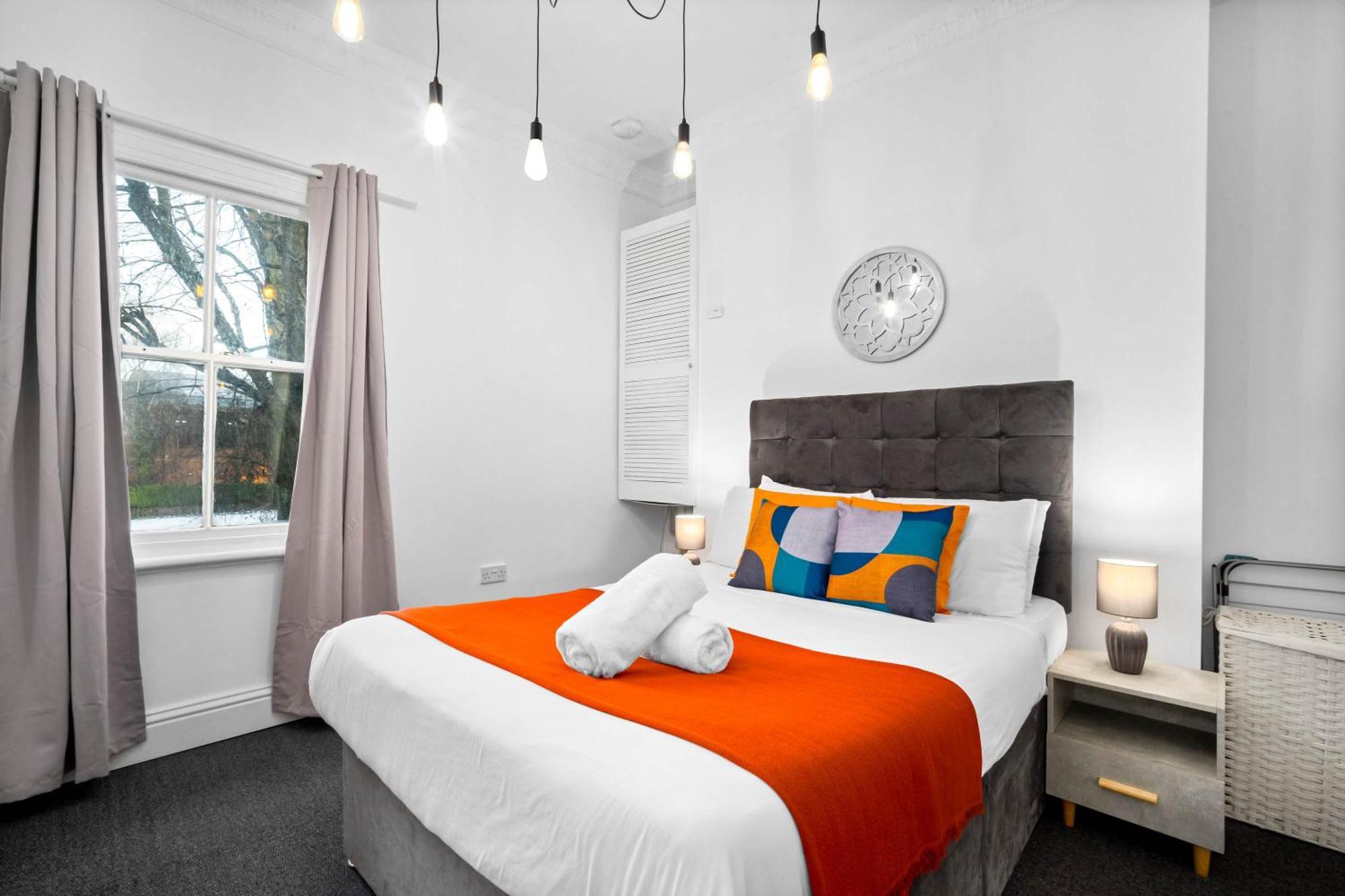 Luxury Apartment - Wolverhampton - Netflix - Smart Tv - Fast Wifi - 7Apc Exteriér fotografie