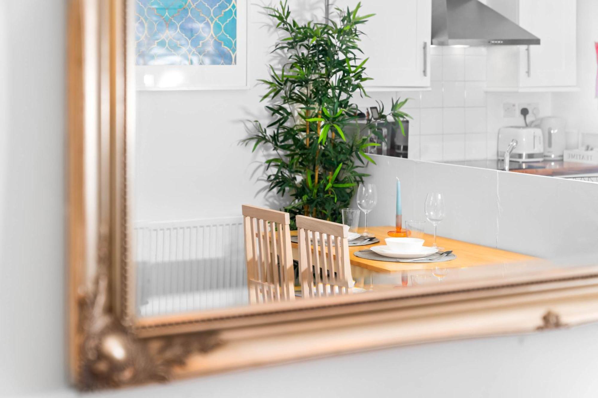 Luxury Apartment - Wolverhampton - Netflix - Smart Tv - Fast Wifi - 7Apc Exteriér fotografie